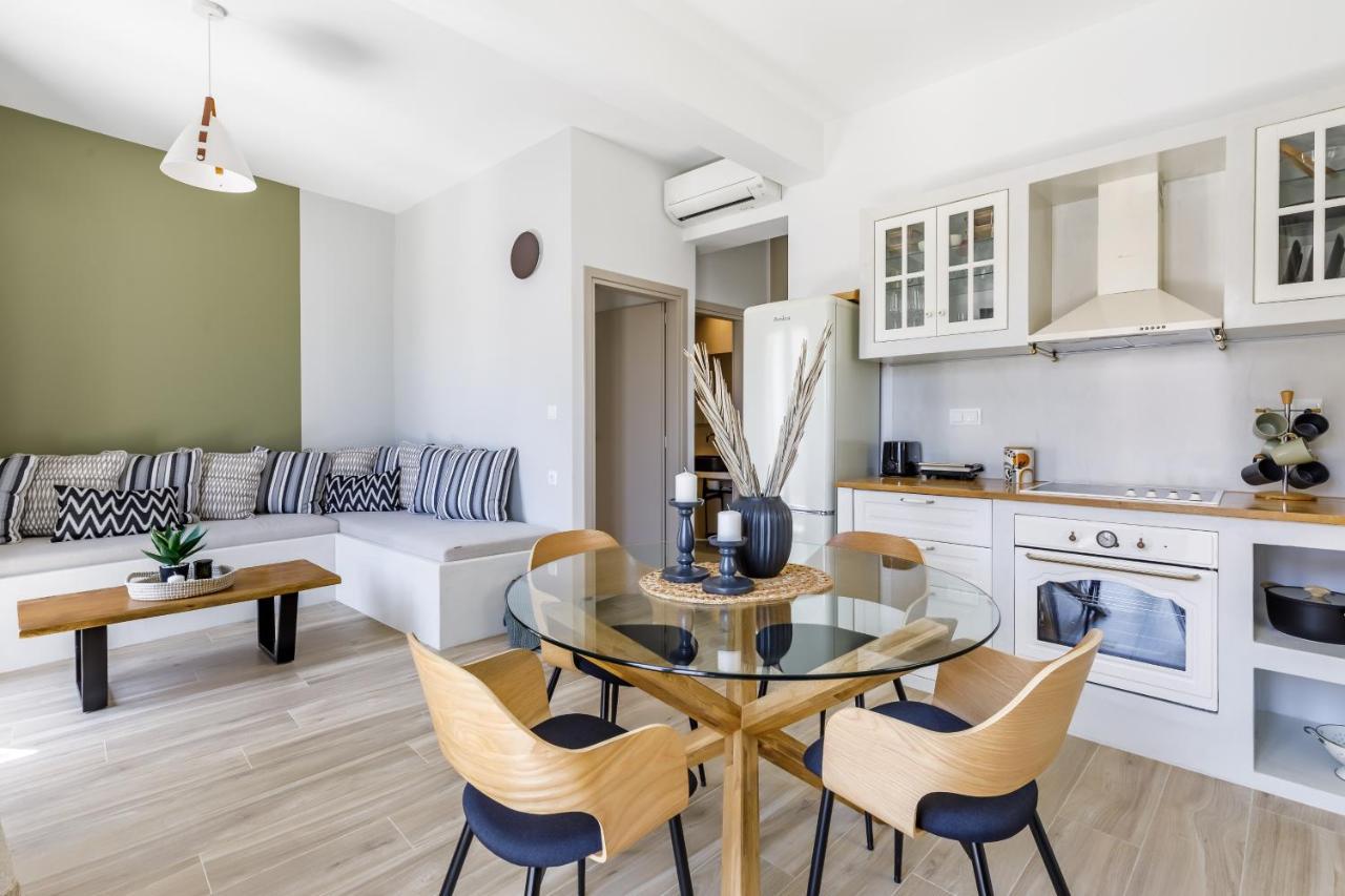 Breezy Rooftop House Skopelos Town Exterior photo